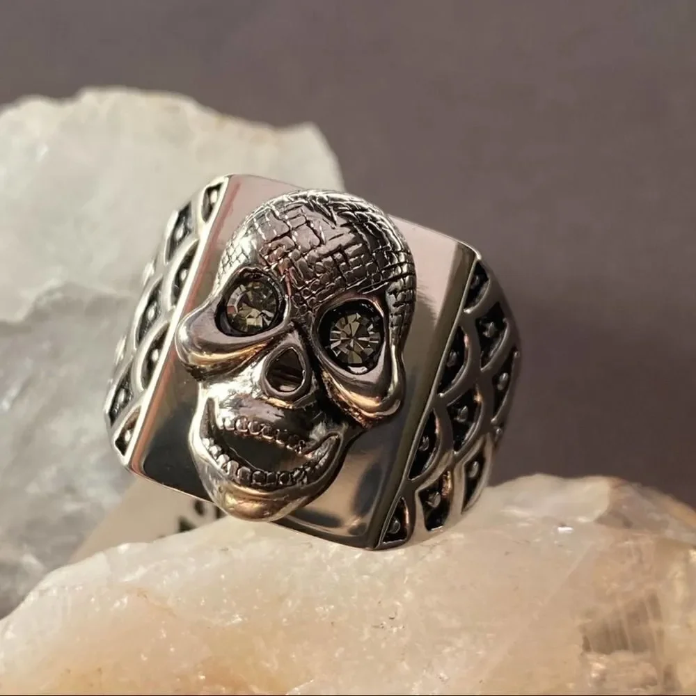 Stainless Steel Skull Crystal Ring Unisex